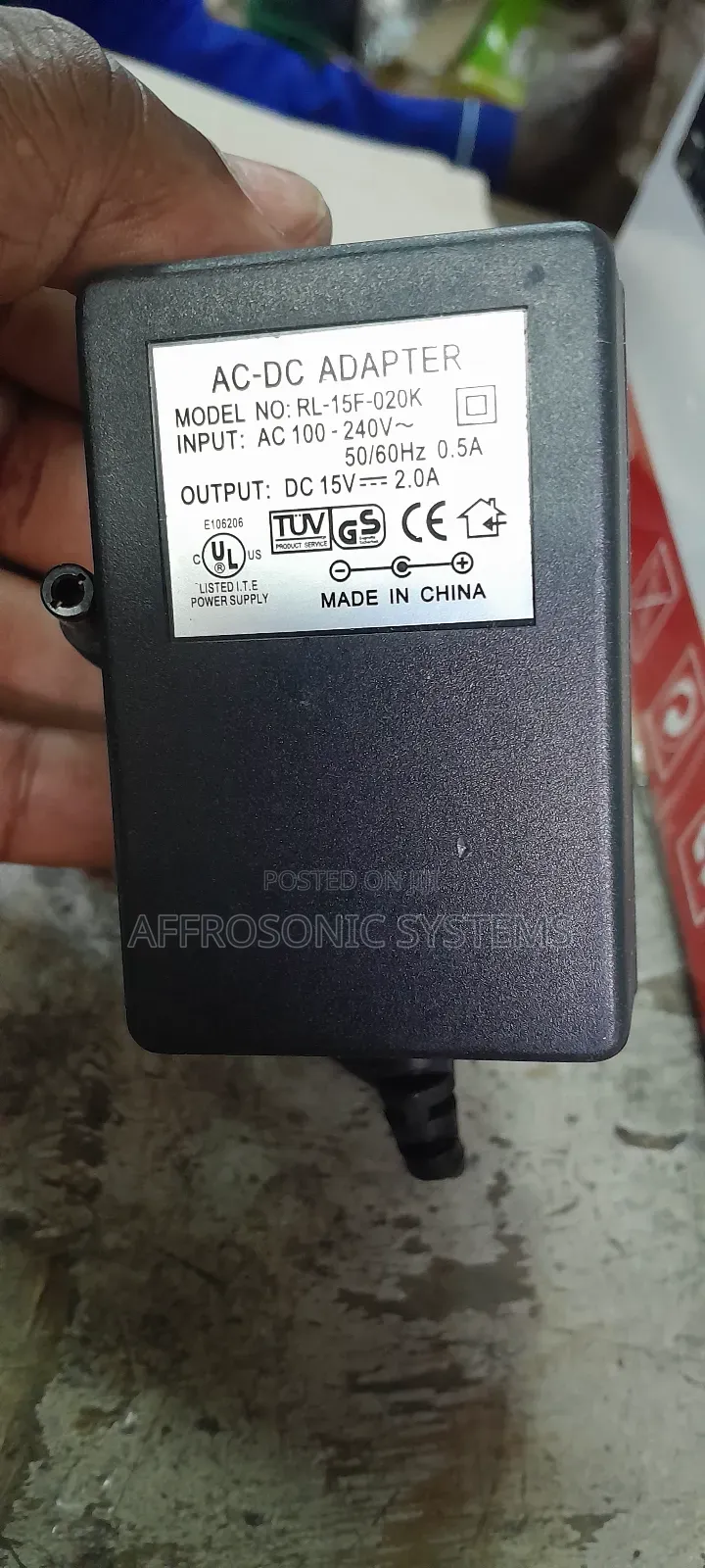15v 2a Power Adopter
