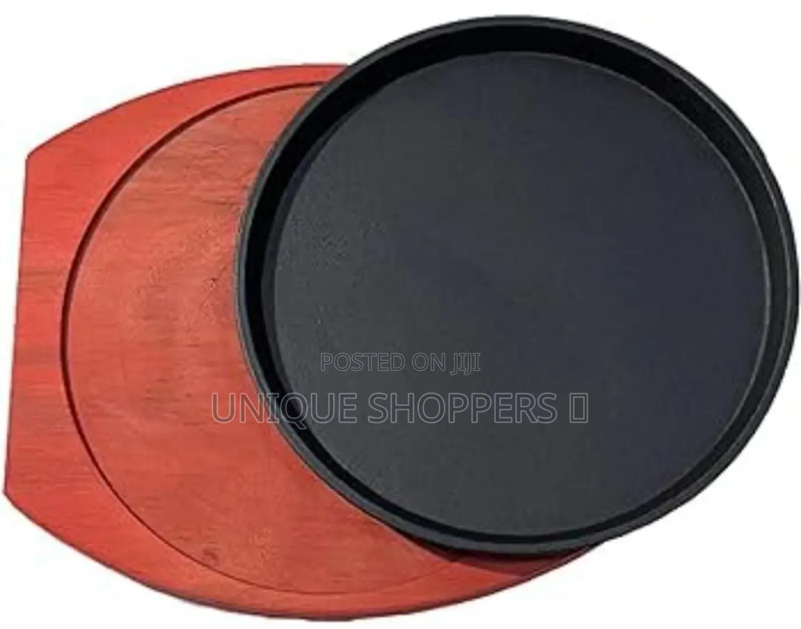 Cast Iron Hot Sizzling Plate on Wooden Tray