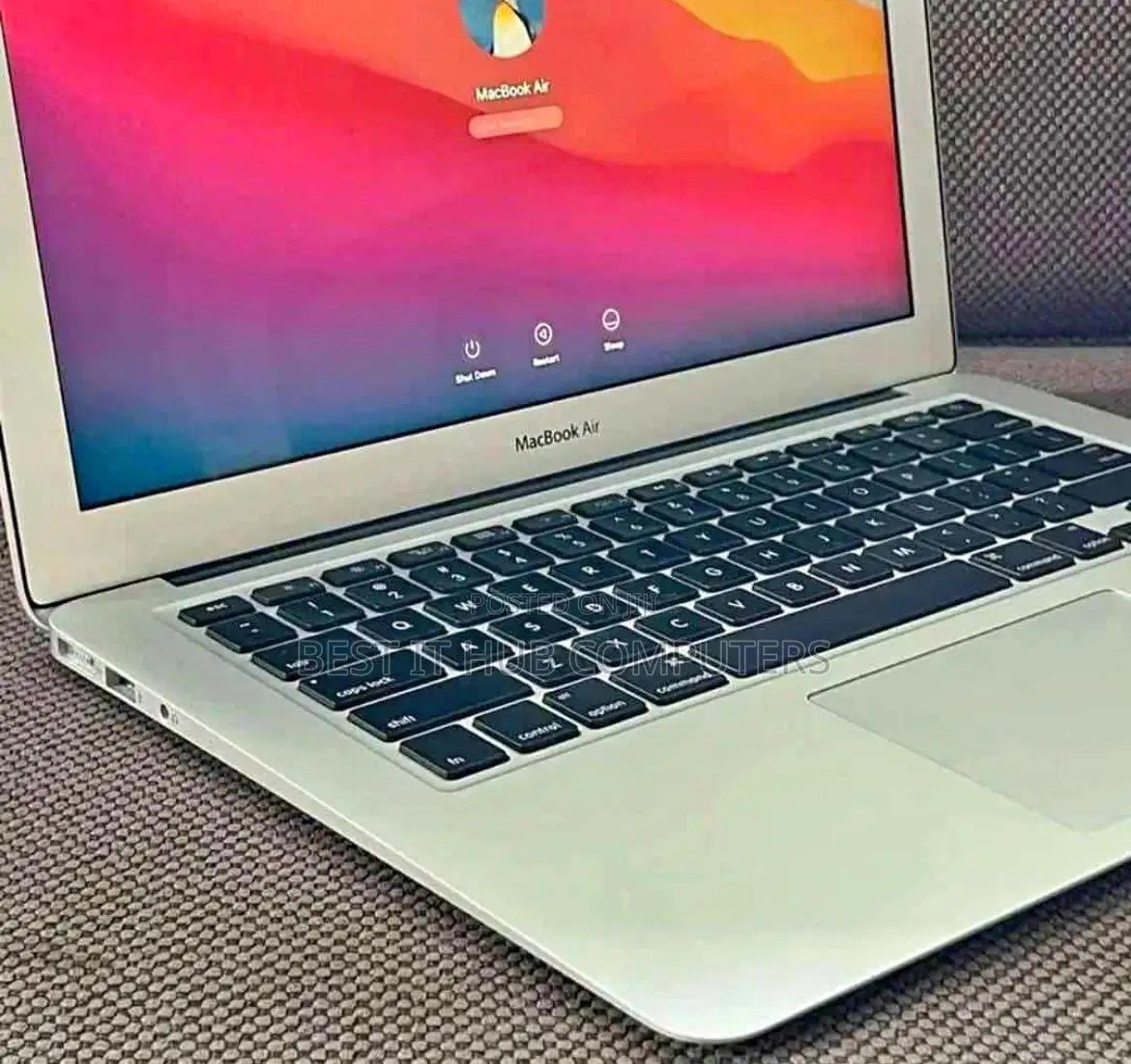 Laptop Apple MacBook Air 2017 8GB Intel Core i7 SSD 256GB