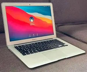 Laptop Apple MacBook Air 2017 8GB Intel Core i7 SSD 256GB