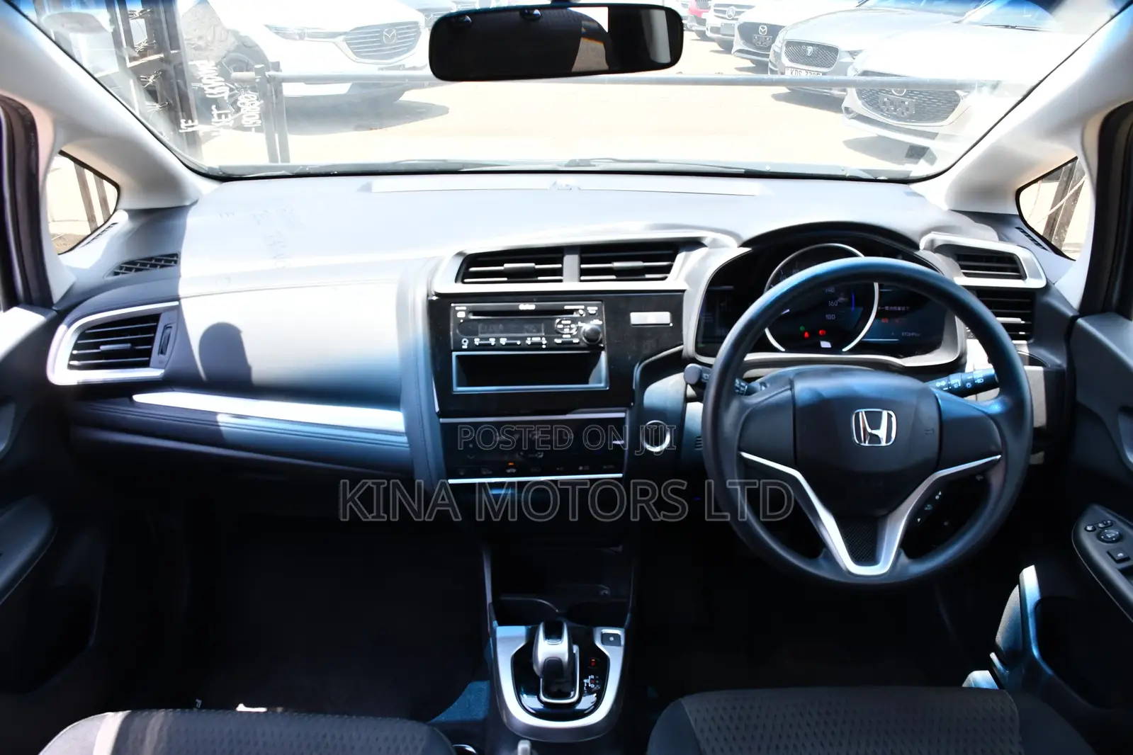 Honda Fit 2018 Silver