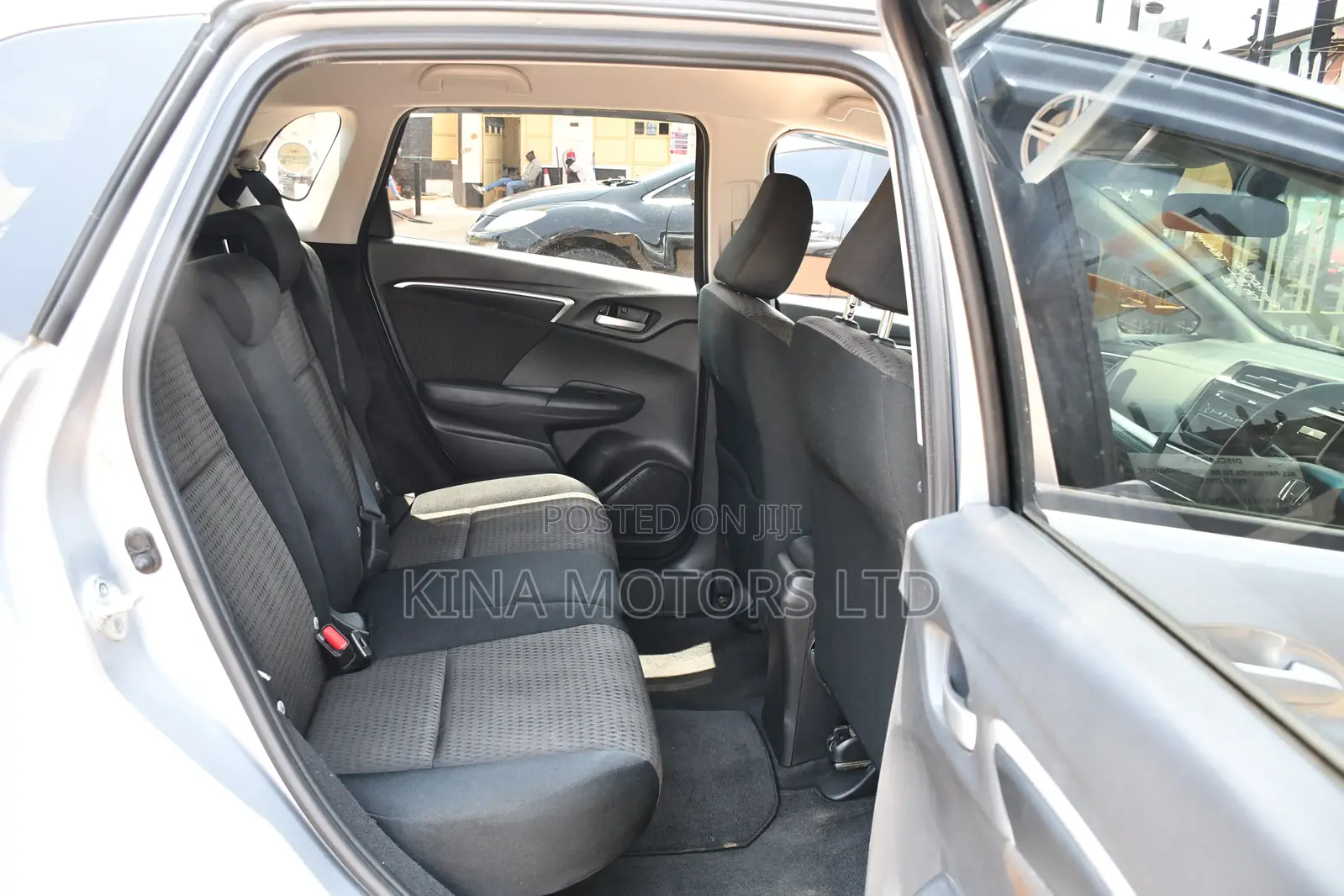 Honda Fit 2018 Silver