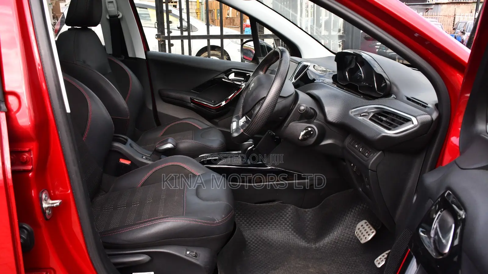 Peugeot 2008 2019 Red