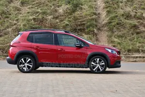 Peugeot 2008 2019 Red