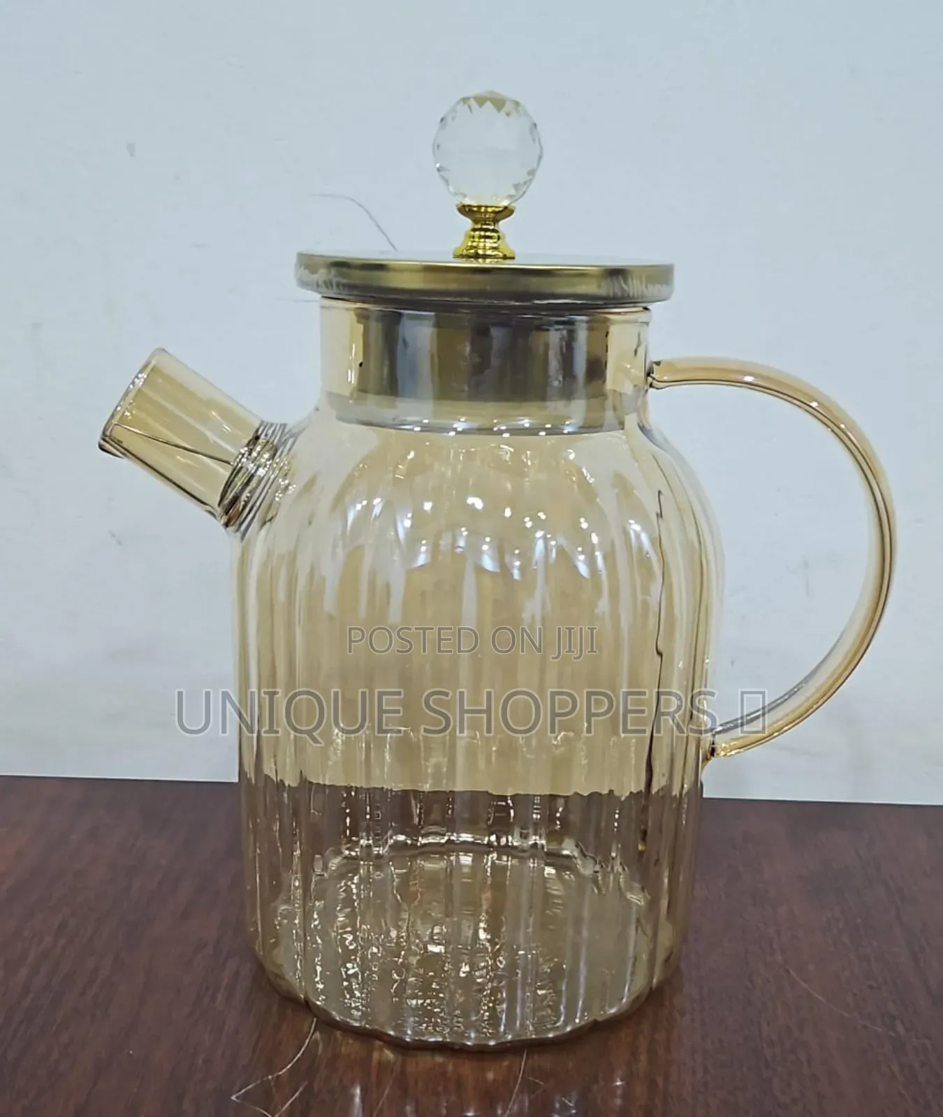 Chapin 1800ml Golden Glass Pitcher Tea Pot With a Spring Sieve