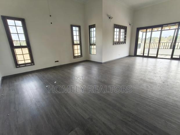 6bdrm Maisonette in Karen, Nairobi for sale - thumbnail 9
