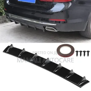 Universal Rear Lip Diffuser 7 Fin Style