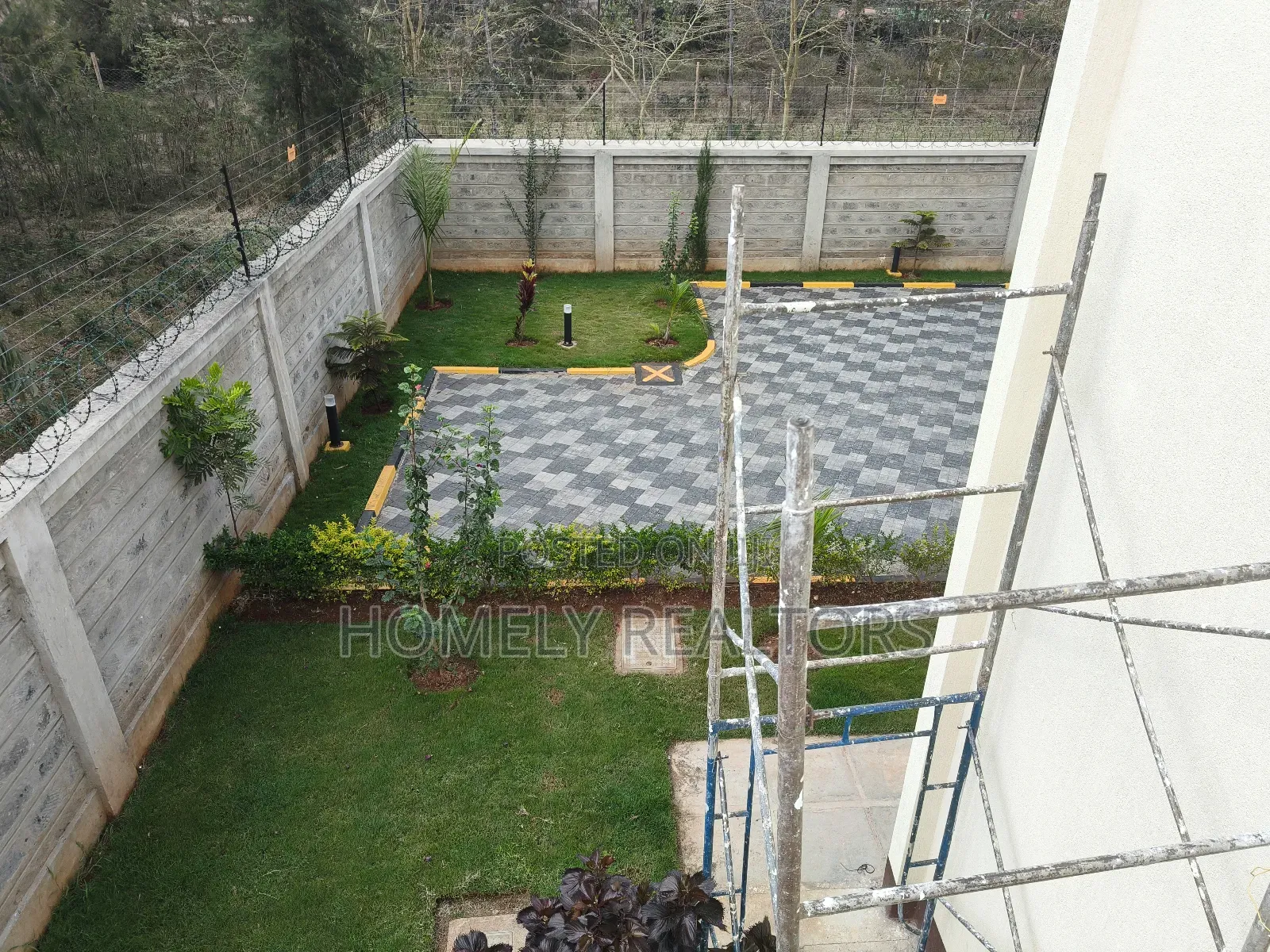 5bdrm Maisonette in Karen, Nairobi for rent
