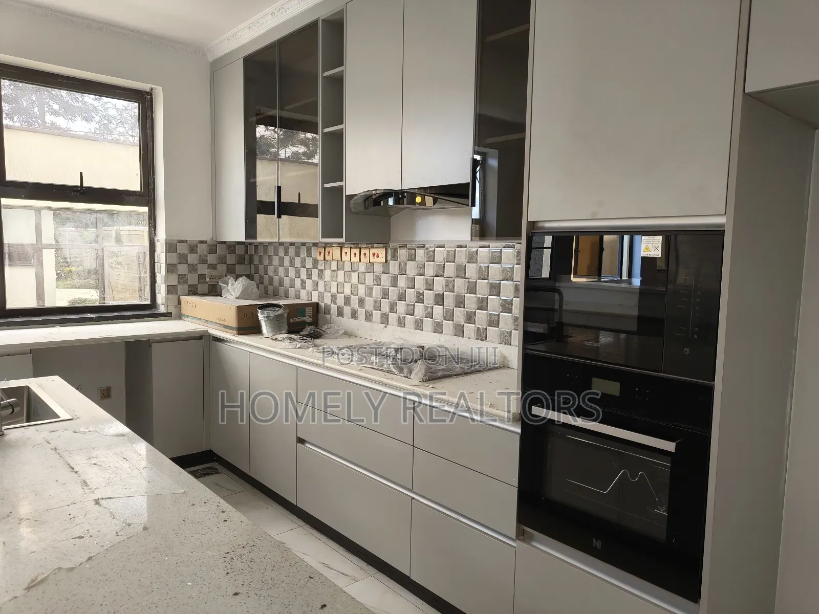 5bdrm Maisonette in Karen, Nairobi for rent
