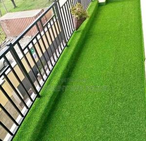 Premium Quality Synthetic Grass Carpet - thumbnail 2