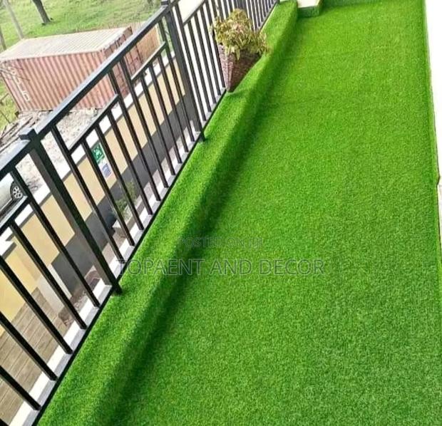 Premium Quality Synthetic Grass Carpet - main view