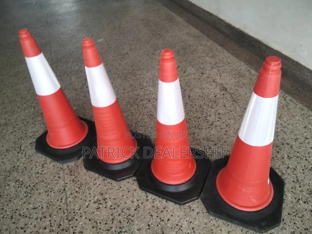High Visible Traffic Cones