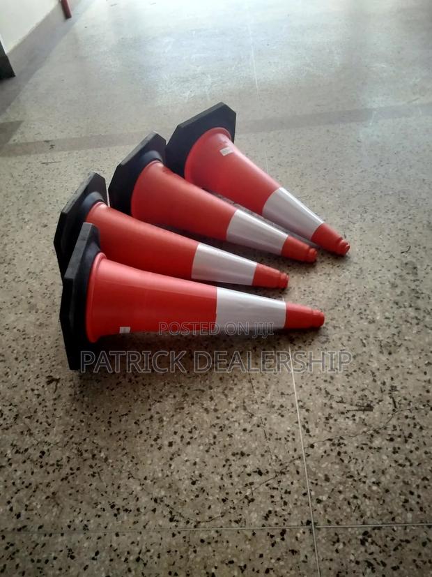 75cm Reflective Rubber Cones