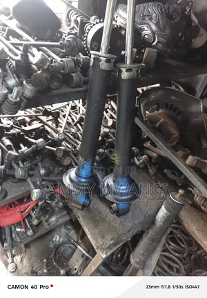 Toyota Crown Rear Shock With Sensor 4500 Each