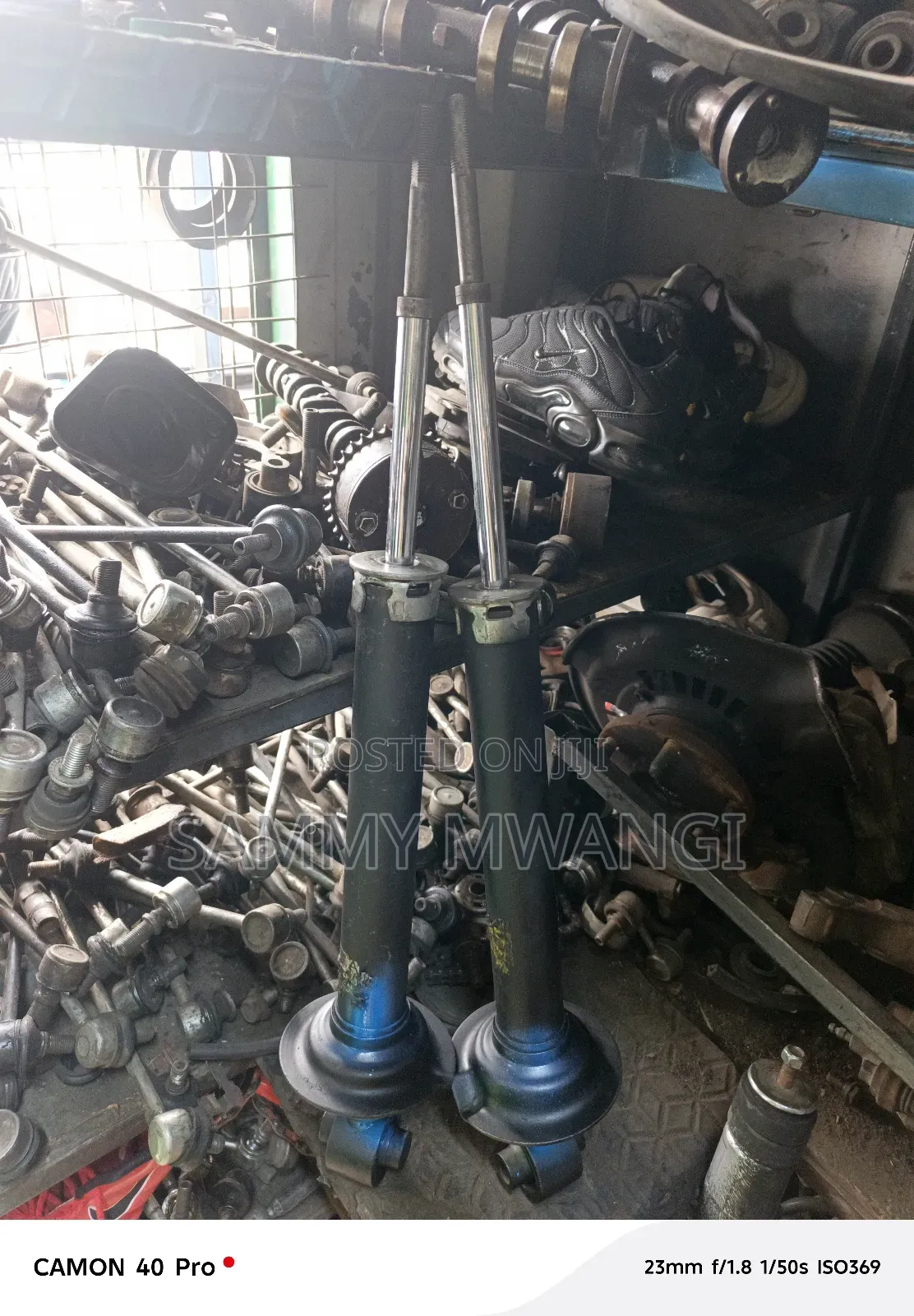 Toyota Crown Rear Shock With Sensor 4500 Each