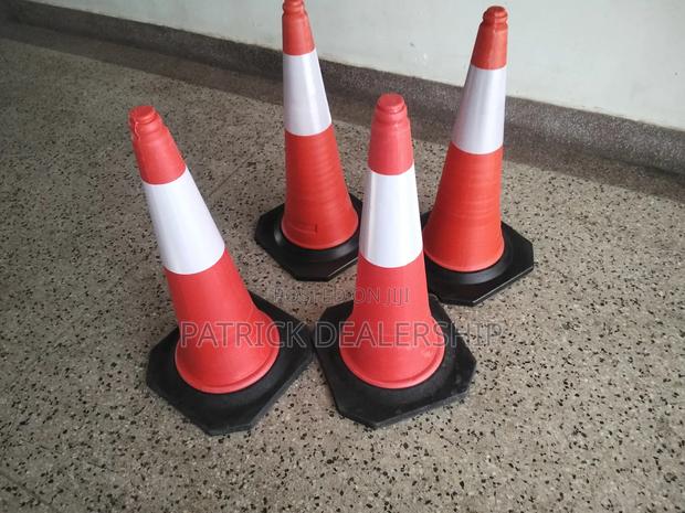 High Way Traffic Cones - thumbnail 2