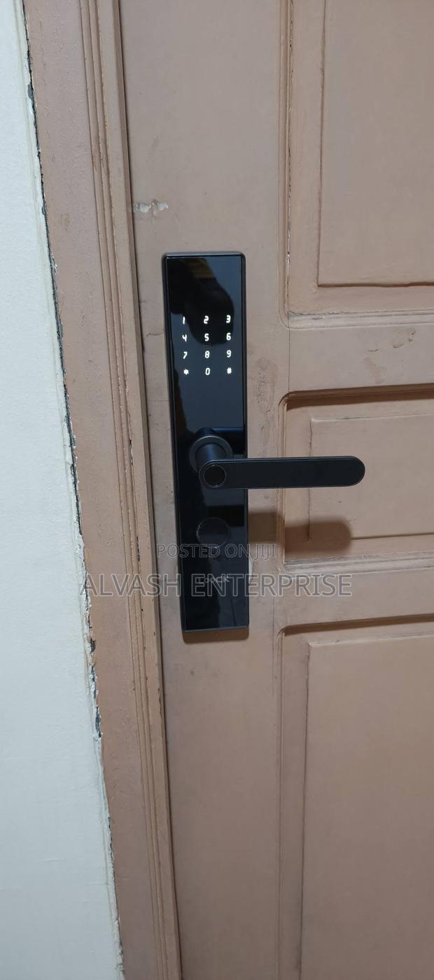 Biometric Smart Door Locks: Free Installation - thumbnail 3