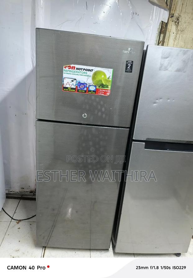 Von Hotpoint 280 Litres Fridge