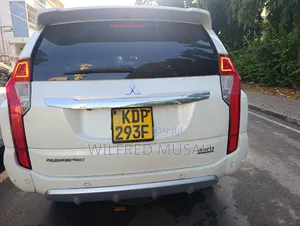 Mitsubishi Pajero V90 3.2 DI-D GLS/GLX 2017 White
