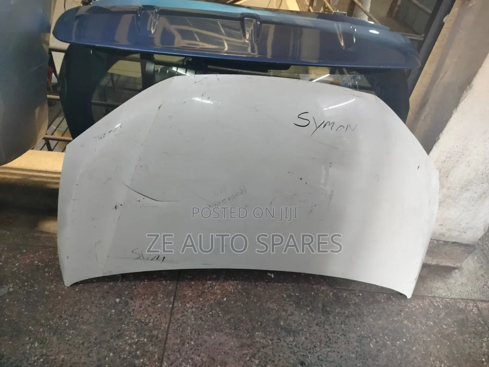 Honda Fit Shuttle 2015 Bonnet
