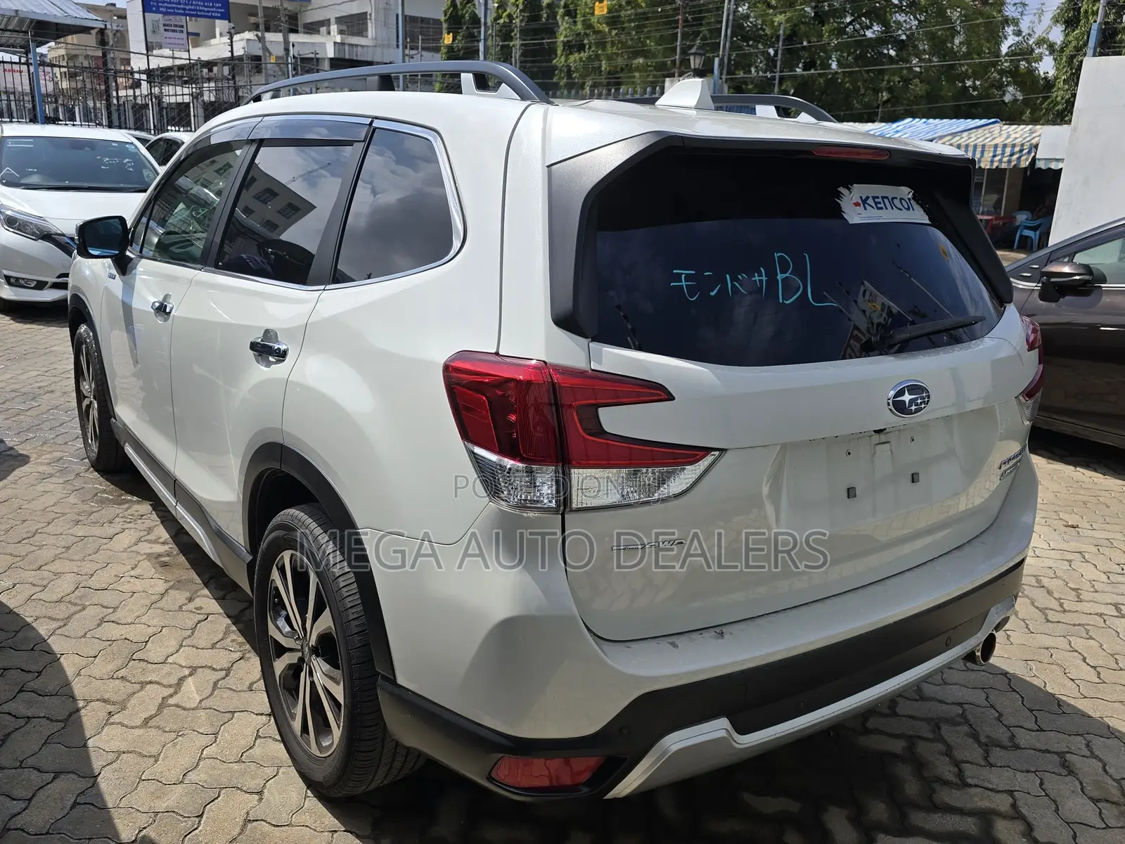 Subaru Forester 2018 White