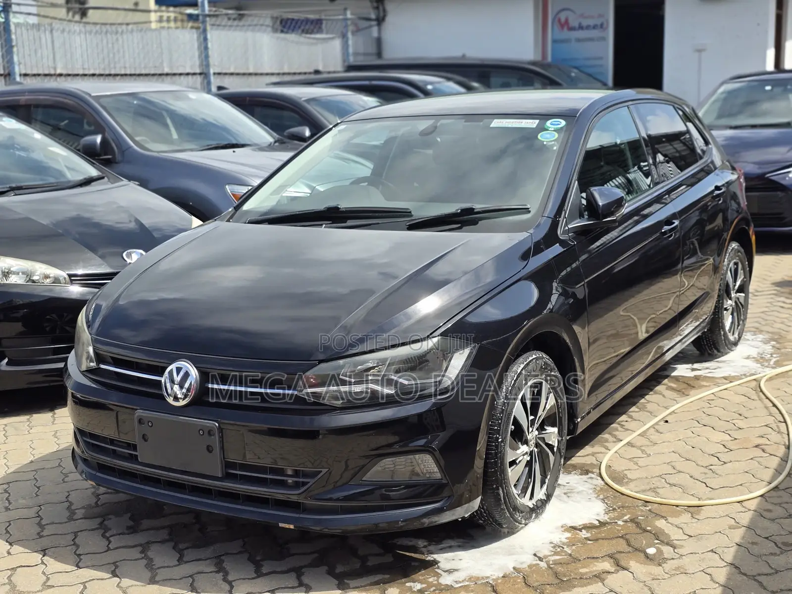 Volkswagen Polo 2018 Black