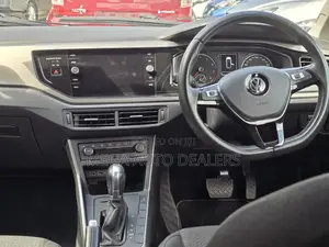 Volkswagen Polo 2018 Black