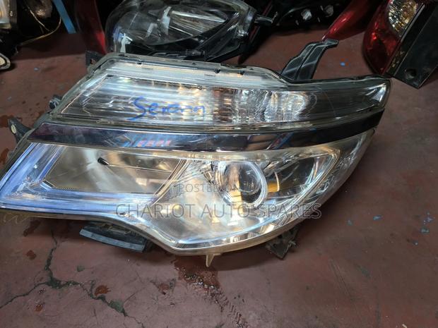 Nissan Serena Non Xenon Headlights - thumbnail 2