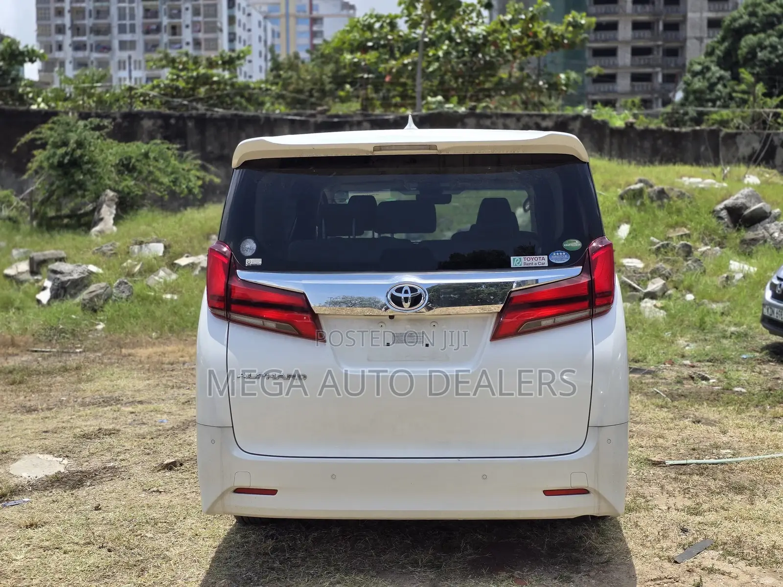Toyota Alphard 2018 White