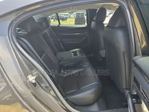 Mazda 3 2018 Gray