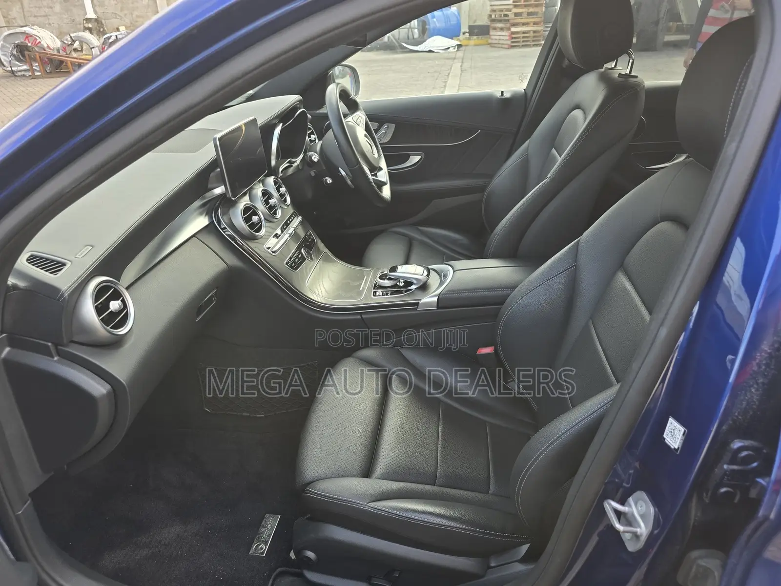 Mercedes-Benz C200 2018 Blue