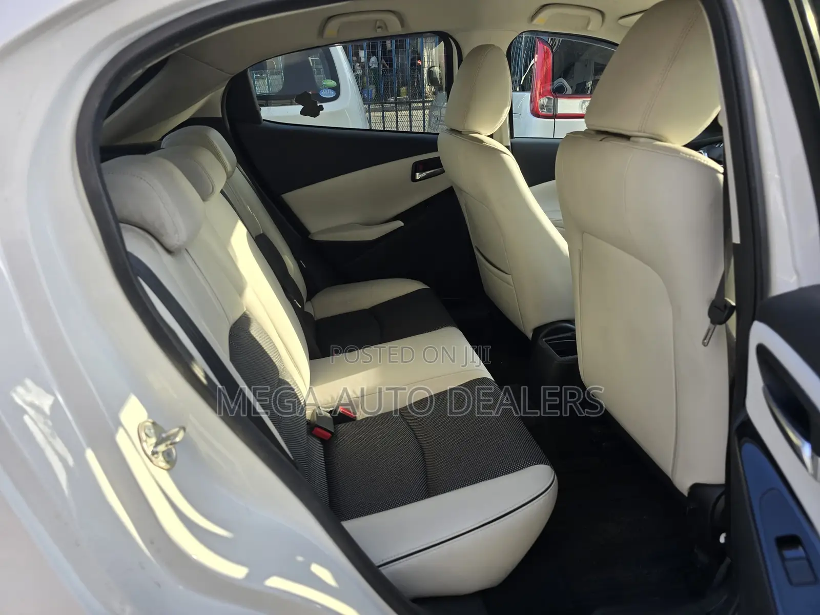 Mazda Demio 2018 White