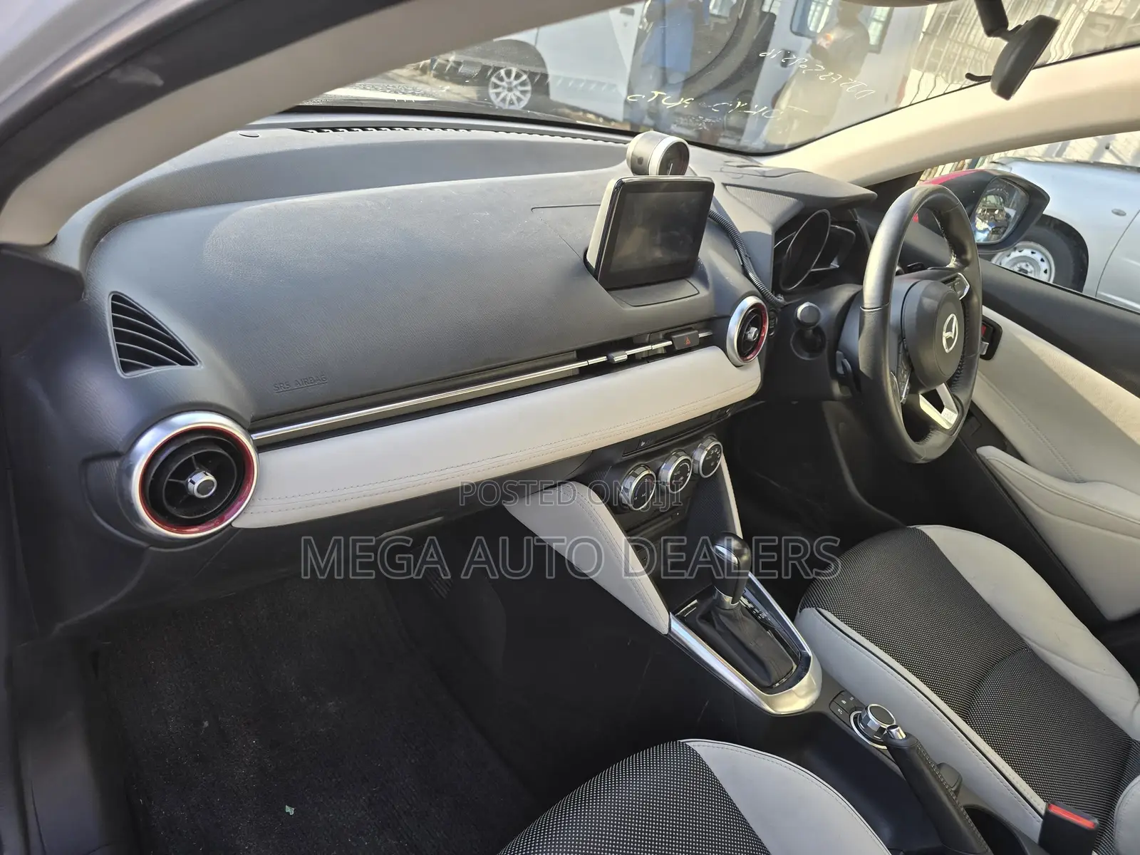 Mazda Demio 2018 White