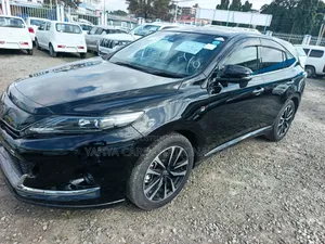 Toyota Harrier 2.0 2018 Black
