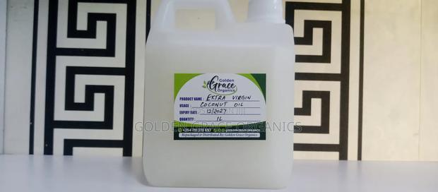 Pure Extra Virgin Coconut Oil (Cold-Pressed) - thumbnail 3