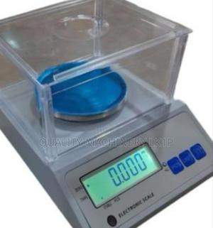 Quality Jewellery Scale With Safety Case 2kg Capacity 0.001g