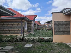 3bdrm Bungalow in Acacia, Kitengela for sale
