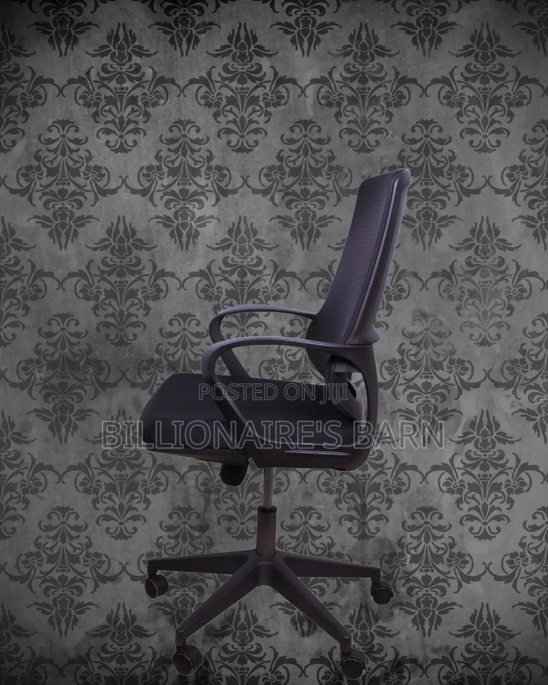 Plush Black Ergonomic Mesh Office Chair — All-Day Comfort