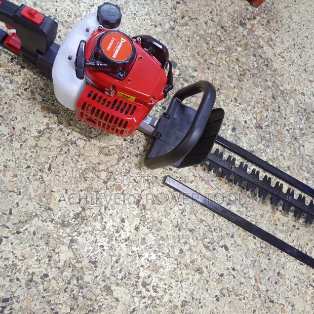 Premier 2 Stroke Edge Trimmer