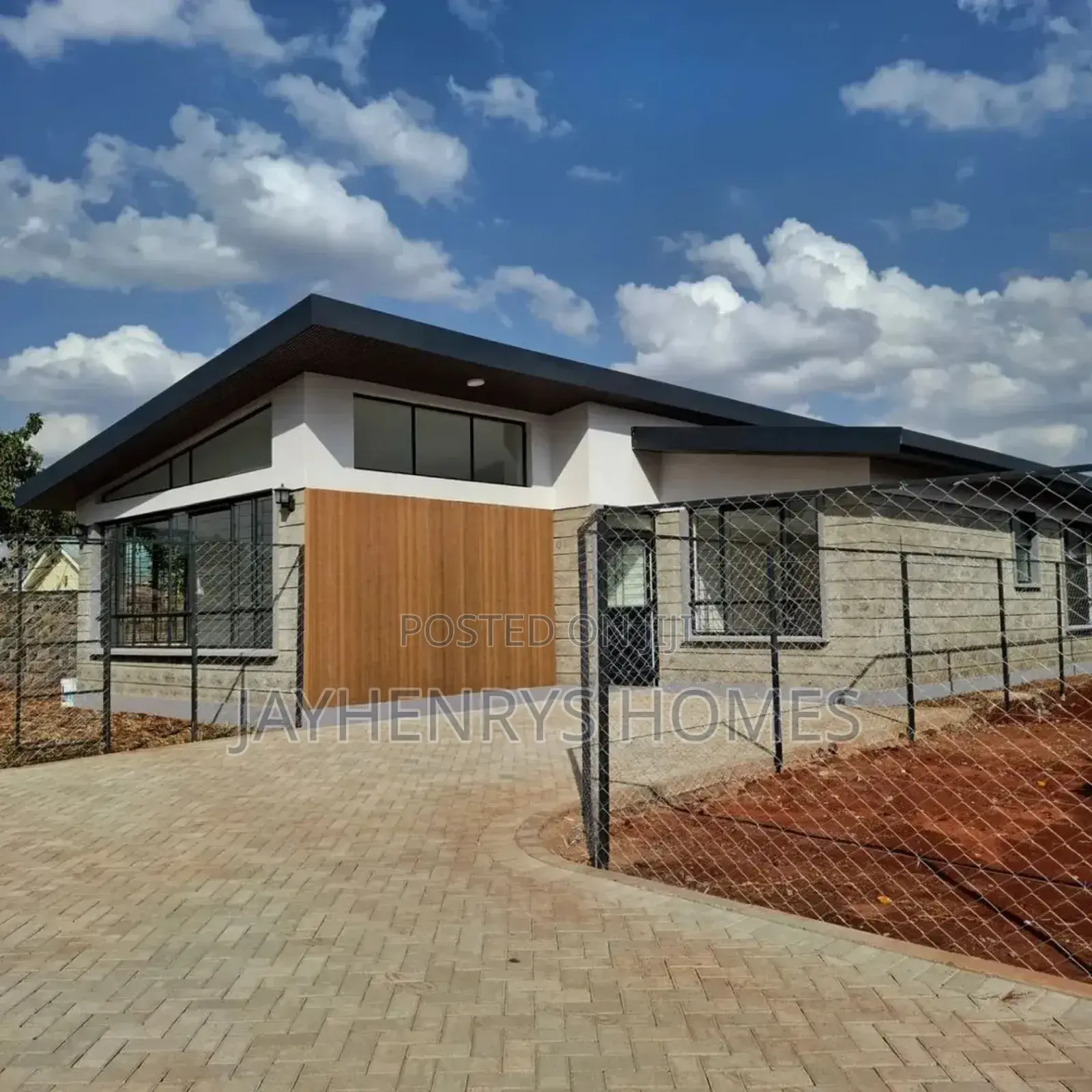 3bdrm Bungalow in Ruiru for sale