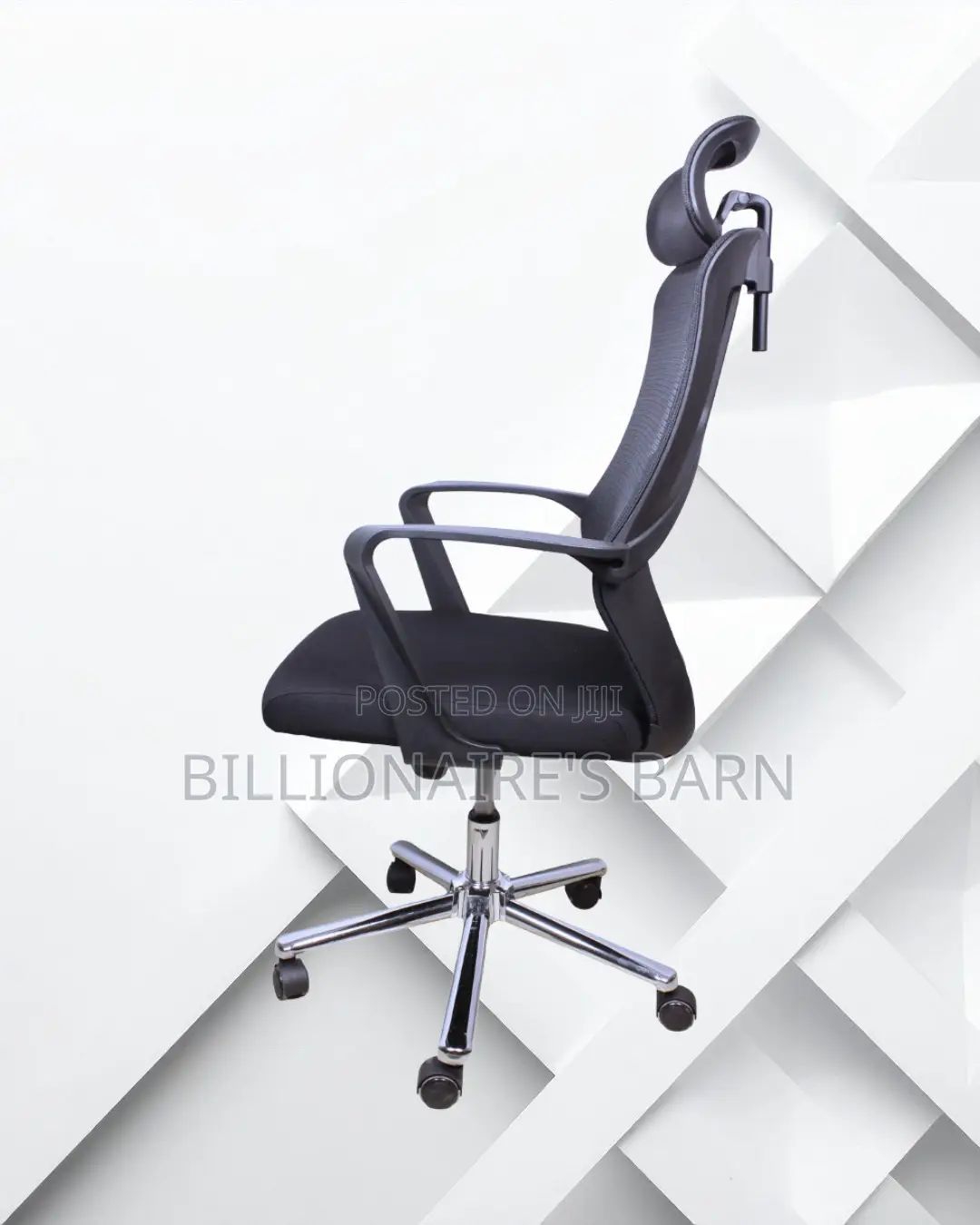 High Back Mesh Office Chair | High-Back Scratch-Resistant Finish