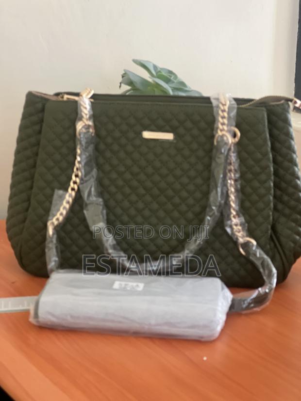 Green Textured Chis Bella - main view