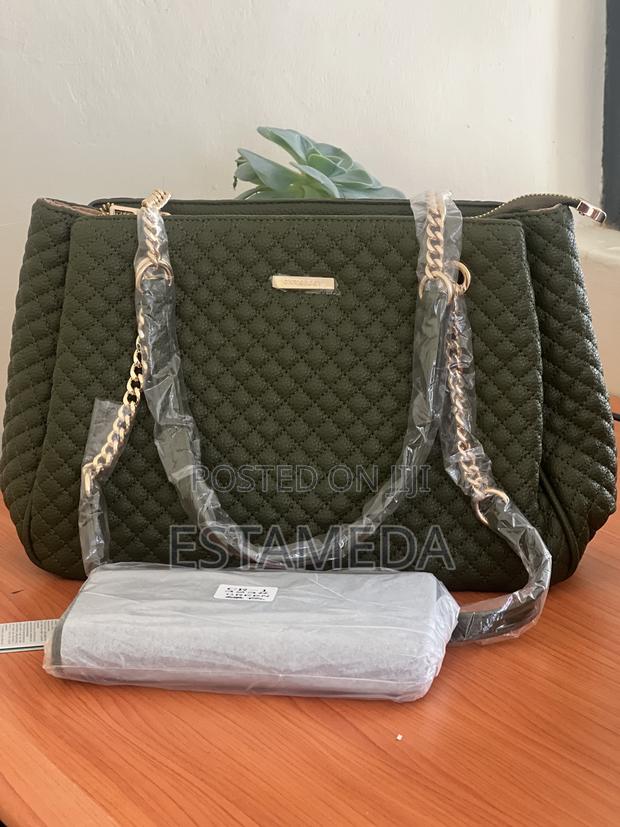 Green Textured Chis Bella - thumbnail 2