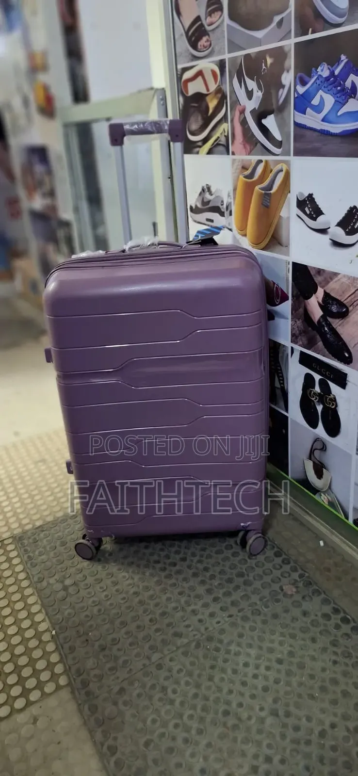 *Medium Size Unbreakable Rubber Suitcase