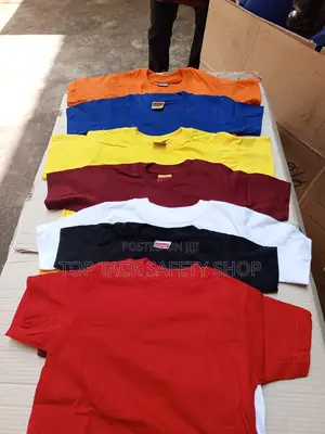 Round Neck Plain T-Shirts for Adults