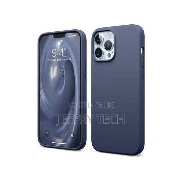 Hertyu Apple iPhone 13 Pro Max Real Silicone Case Quality Silicone - main view