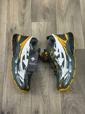Off White " Be Right Back" ,Off White BRB Sizes 40-45