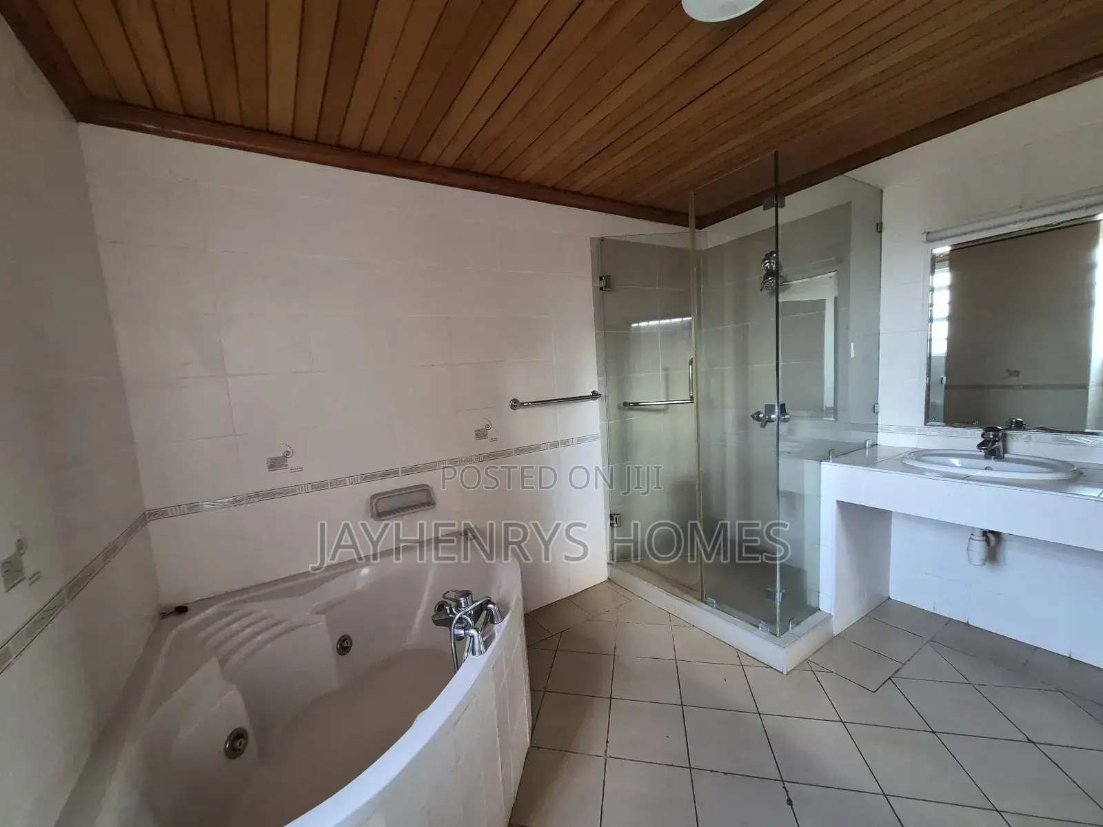 4bdrm House in Runda for rent
