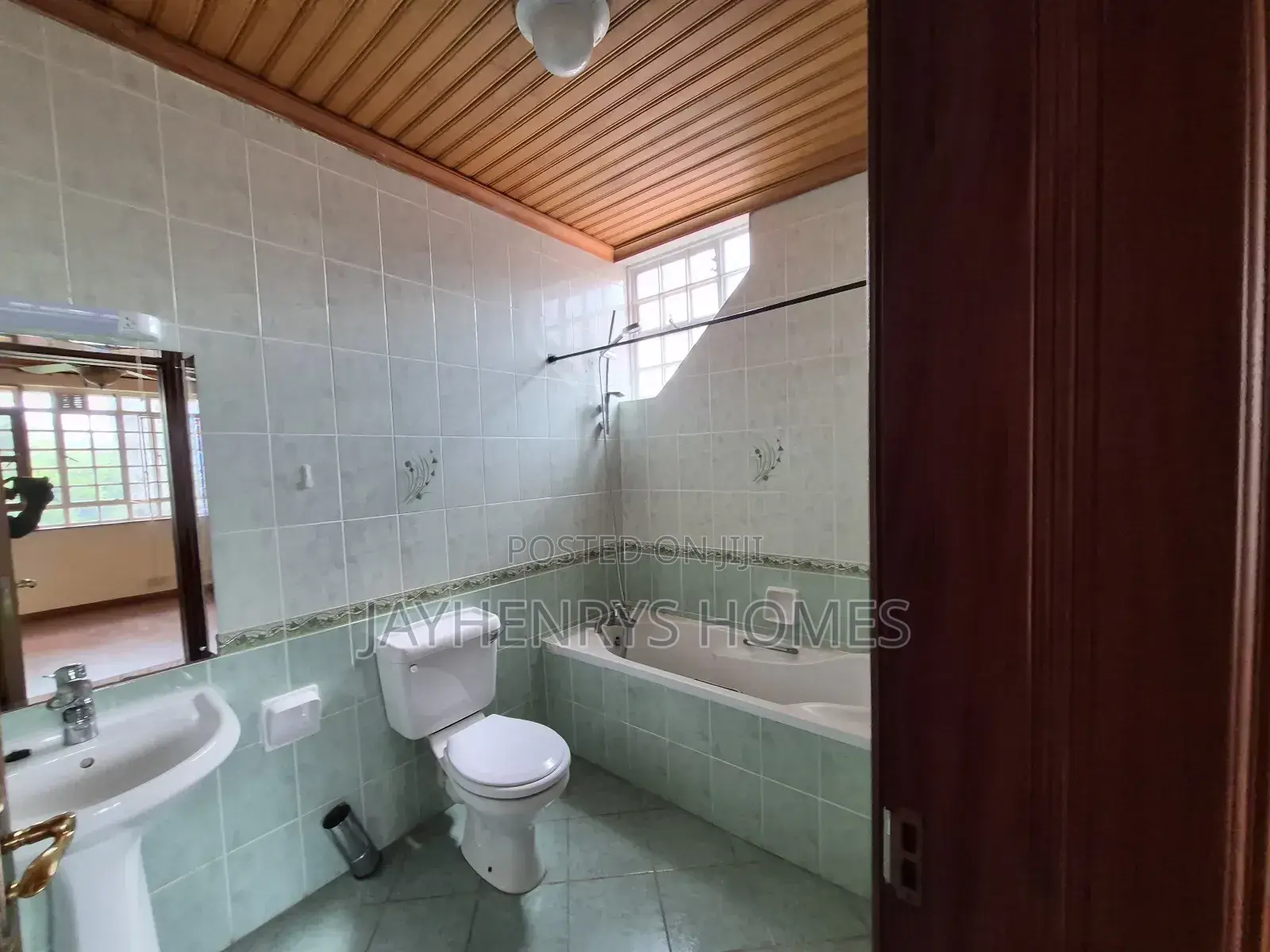 4bdrm House in Runda for rent