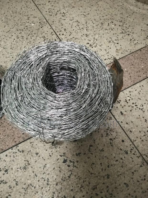 4 Point Barbed Wire - thumbnail 2